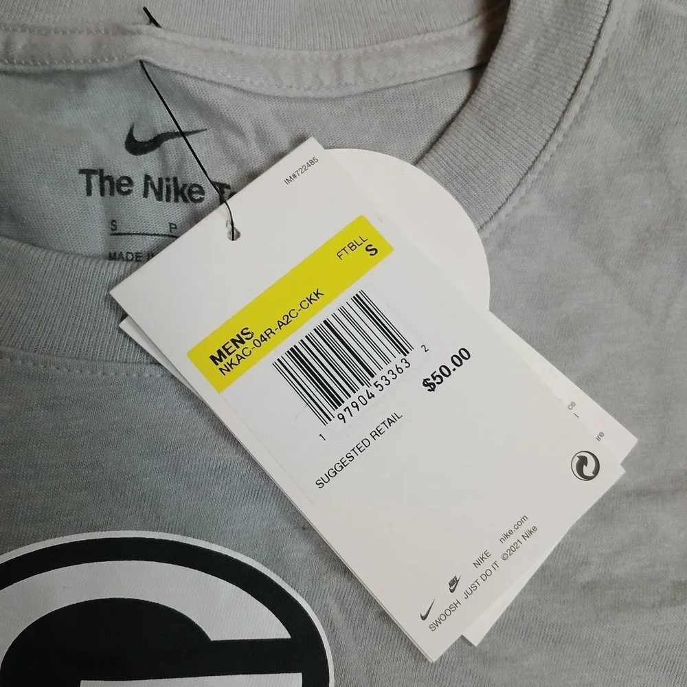 NWT Men's‎ Green Bay Packers Nike Gray 2024 Salute To Service Long Sleeve Small
